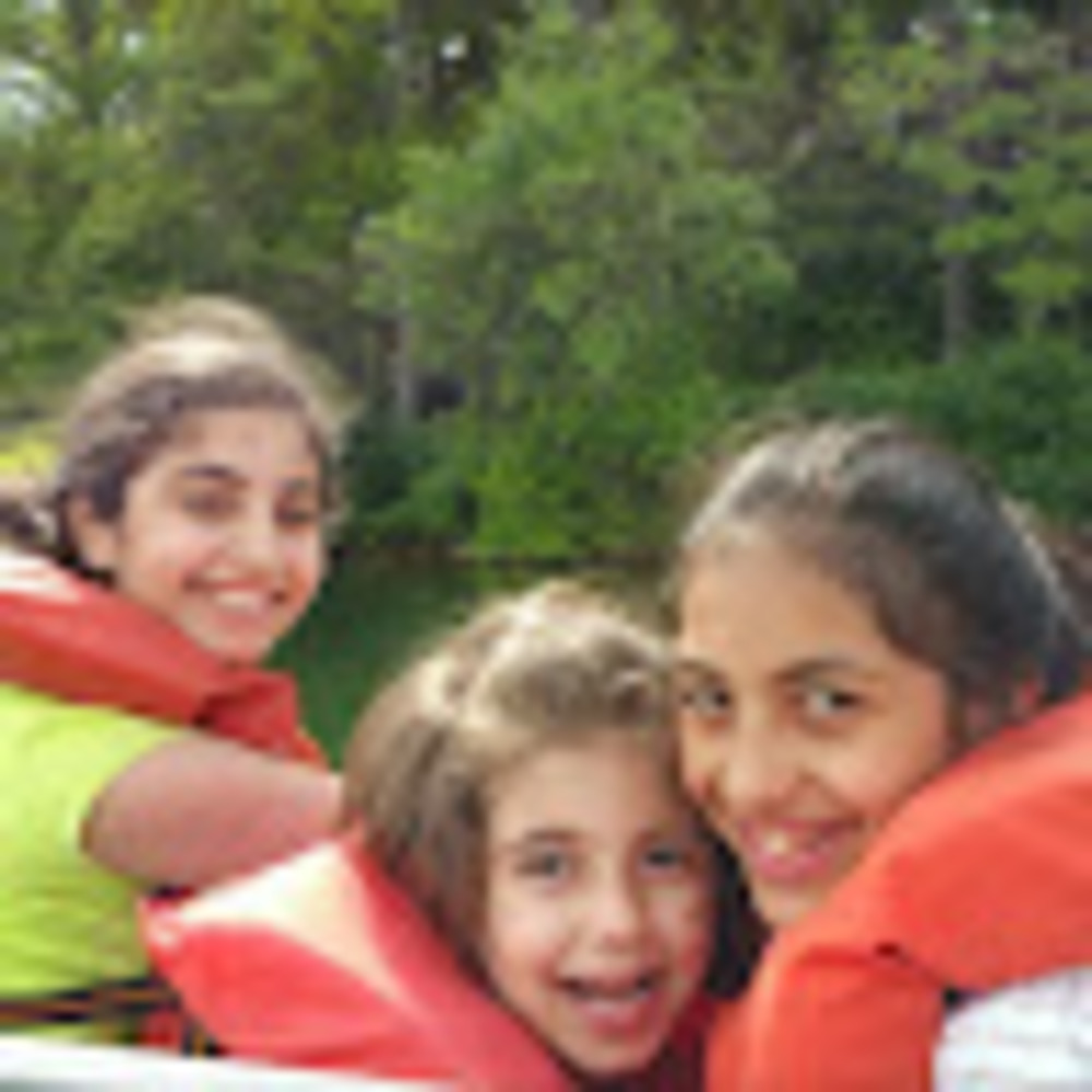 Meet your Posher, Abeer